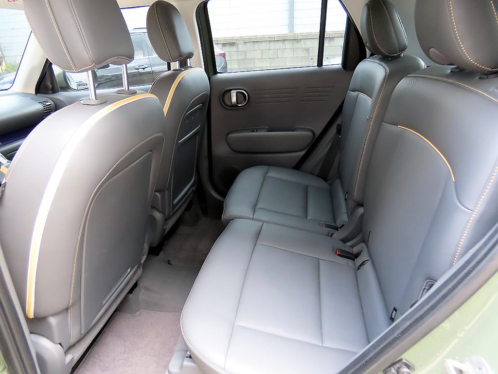 HYUNDAI Casper - Vista 6