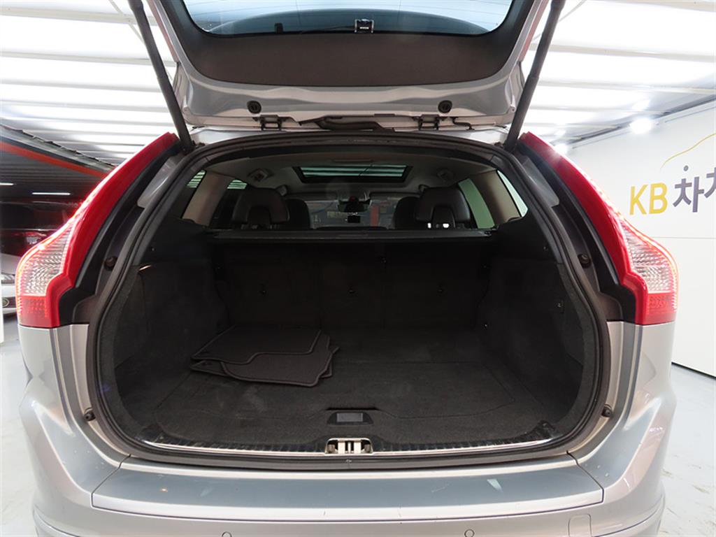 Volvo XC60 2015 Gris - Importación desde Corea - HF Imports Iquique - Foto 18