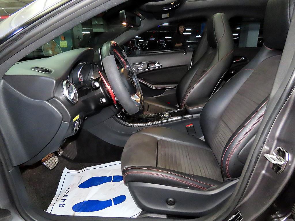 Mercedes Benz CLA Class - Vista 6