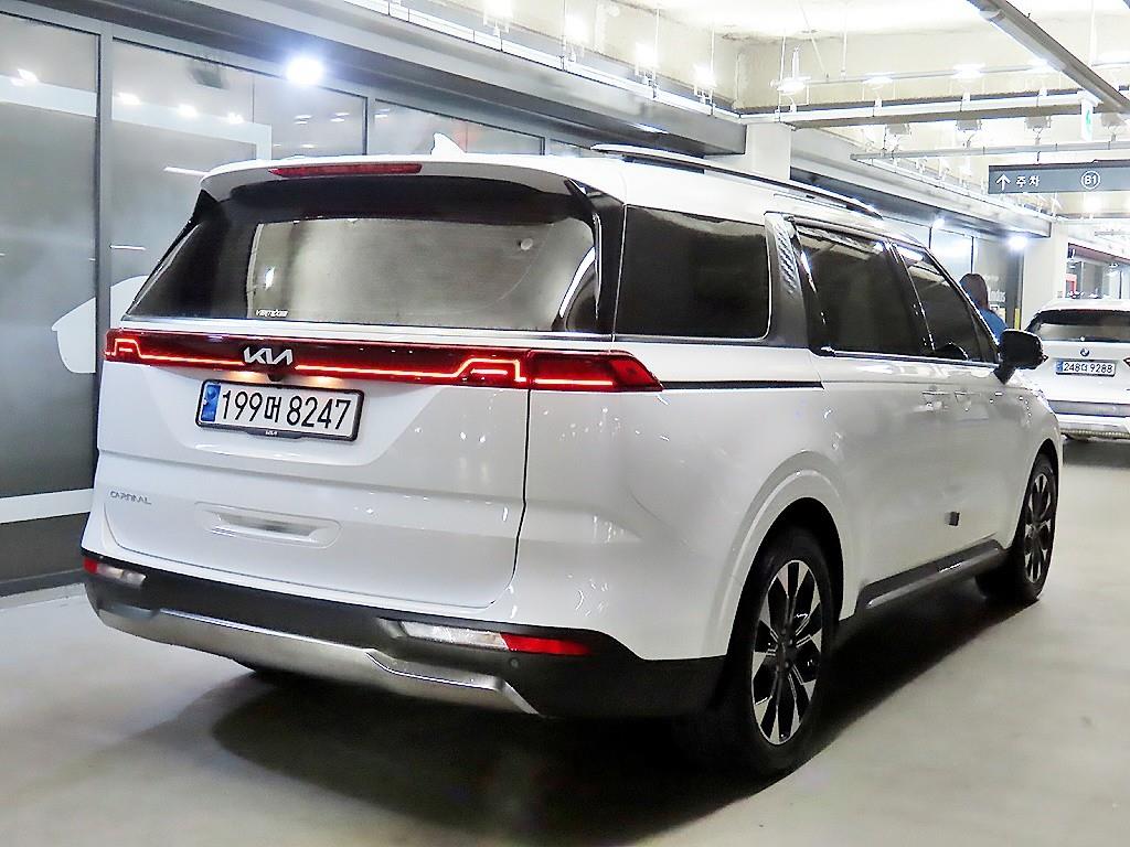 KIA Carnival - Vista 4
