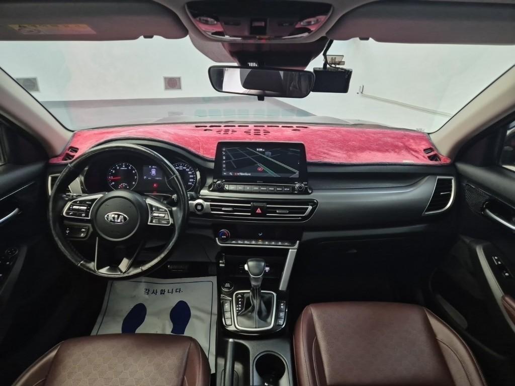 KIA Seltos - Vista 7