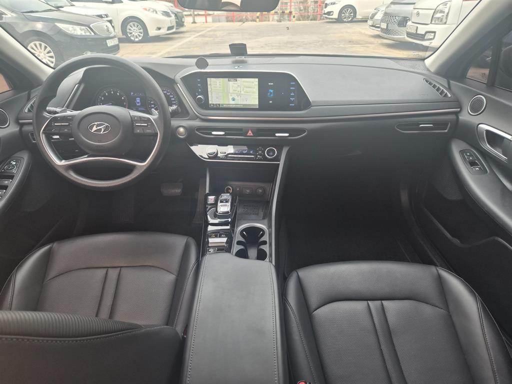 HYUNDAI Sonata - Vista 7