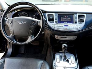 HYUNDAI Genesis - Vista 10