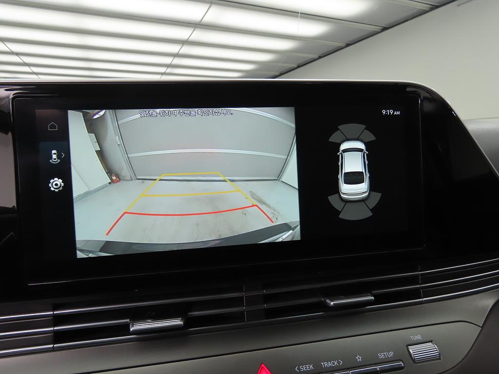 HYUNDAI Grandeur - Vista 10