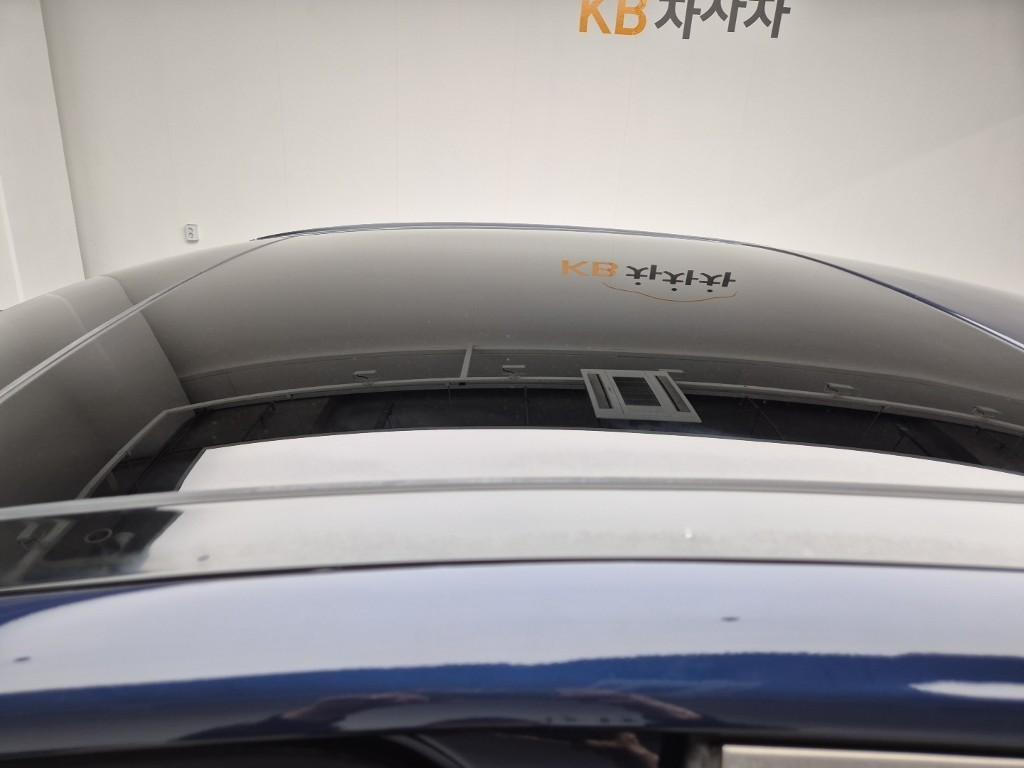 Genesis G70 - Vista 5