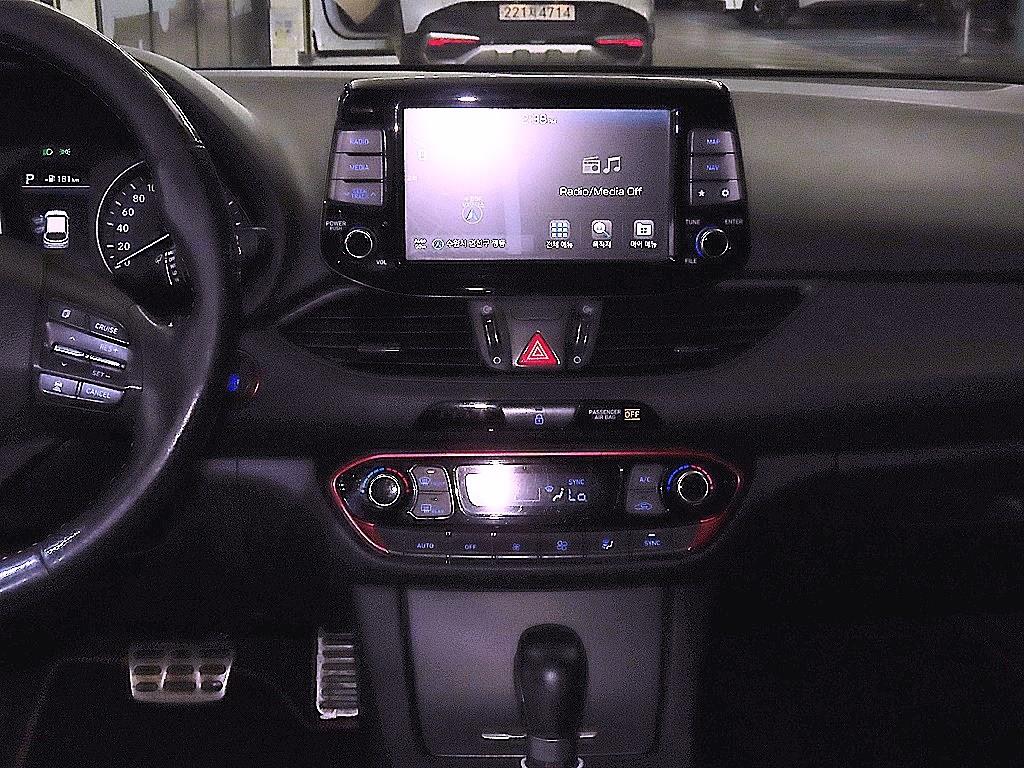 HYUNDAI i30 - Vista 11