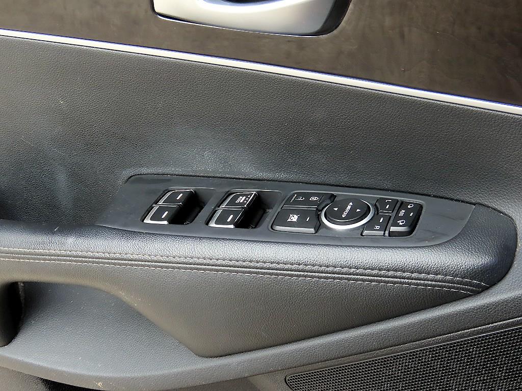 KIA Sorento - Vista 11