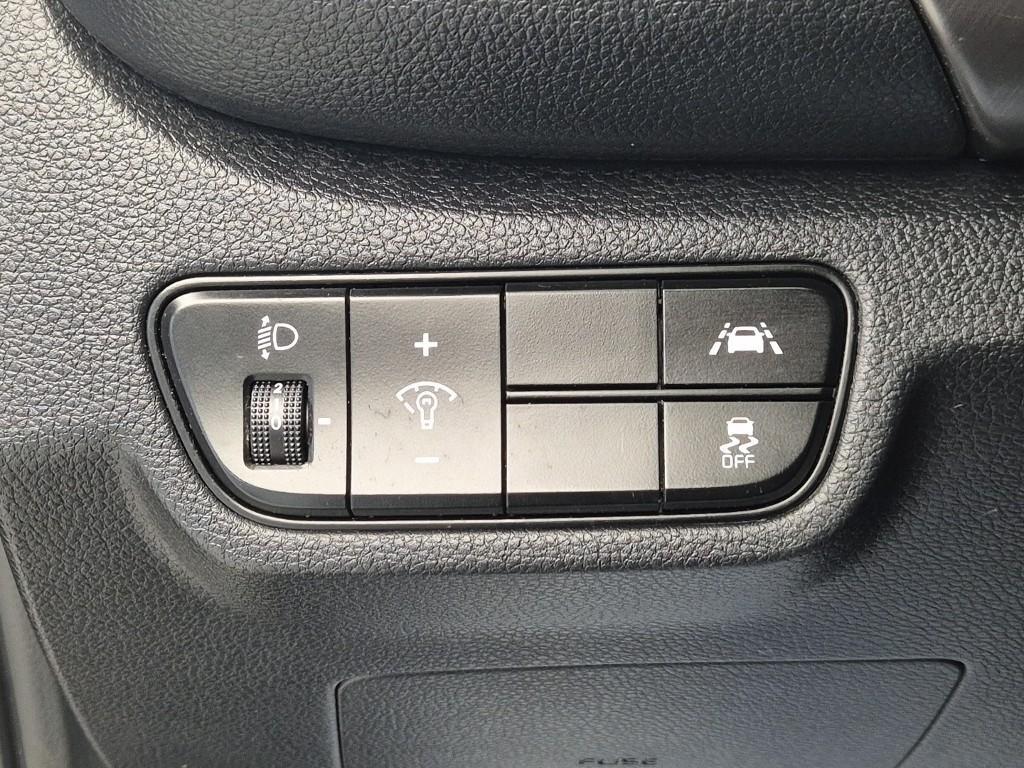 KIA Seltos 2020 Negro - Importación desde Corea - HF Imports Iquique - Foto 18