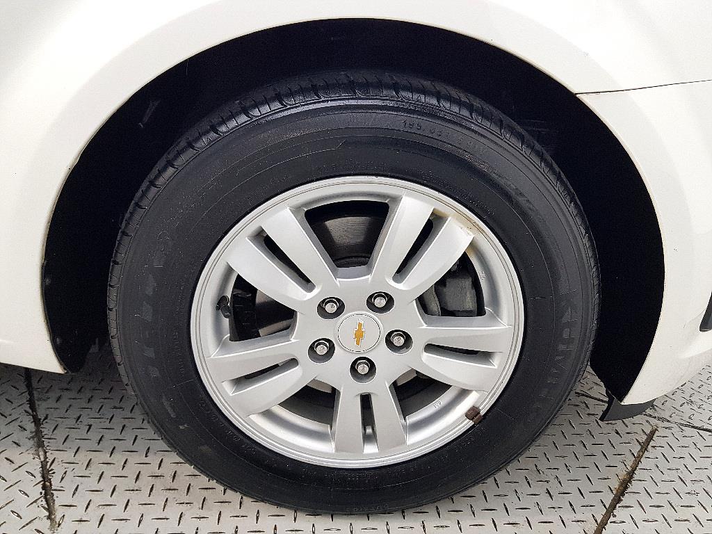 Chevrolet Abeo 2015 Blanco - Importación desde Corea - HF Imports Iquique - Foto 20