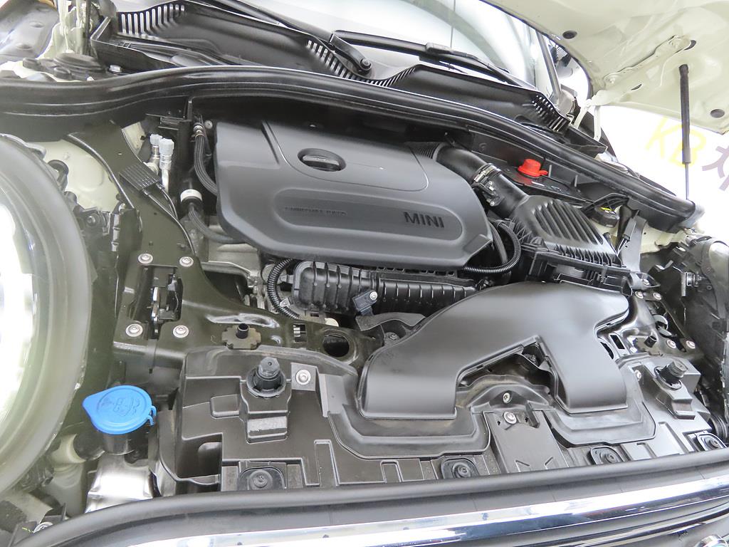 Mini Clubman 2021 the color of pearl - Importación desde Corea - HF Imports Iquique - Foto 19