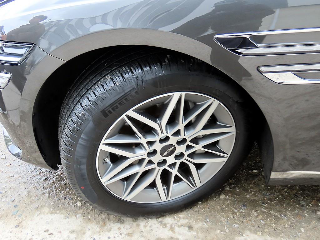 Genesis G80 2025 Gris - Importación desde Corea - HF Imports Iquique - Foto 20