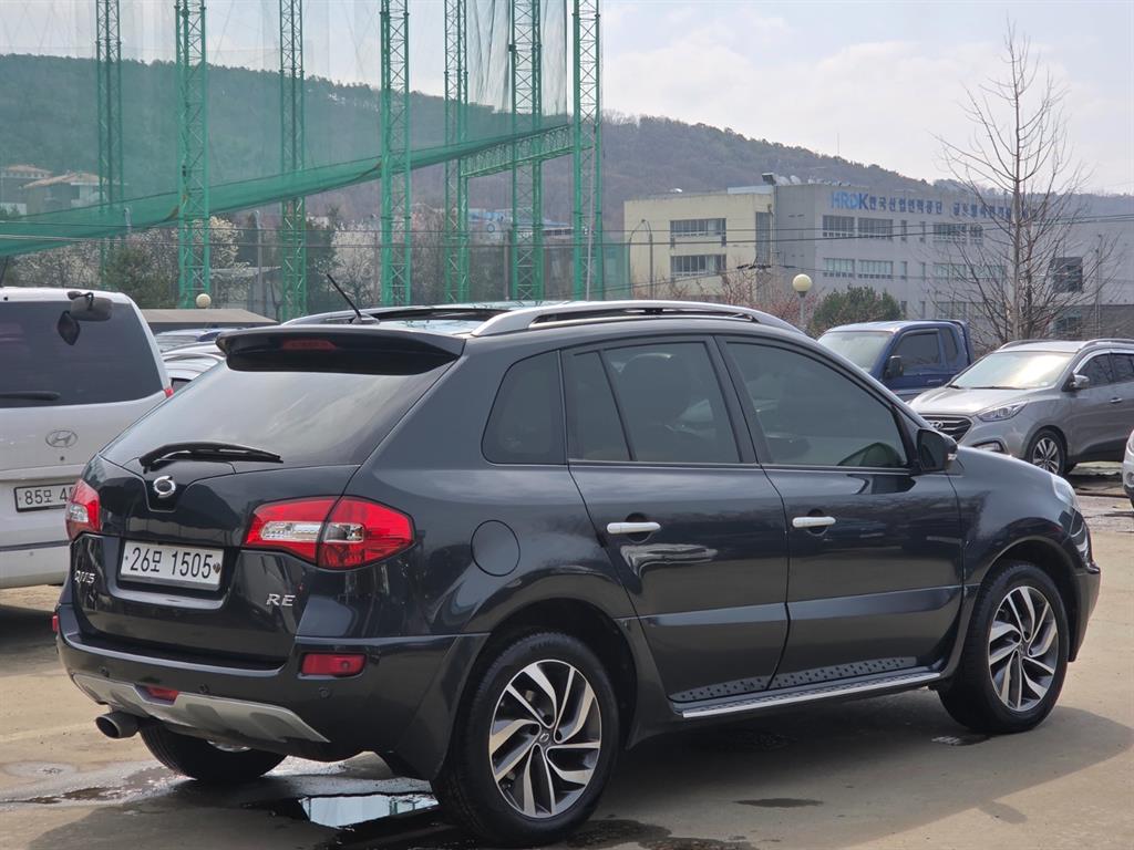 SAMSUNG QM5 - Vista 4