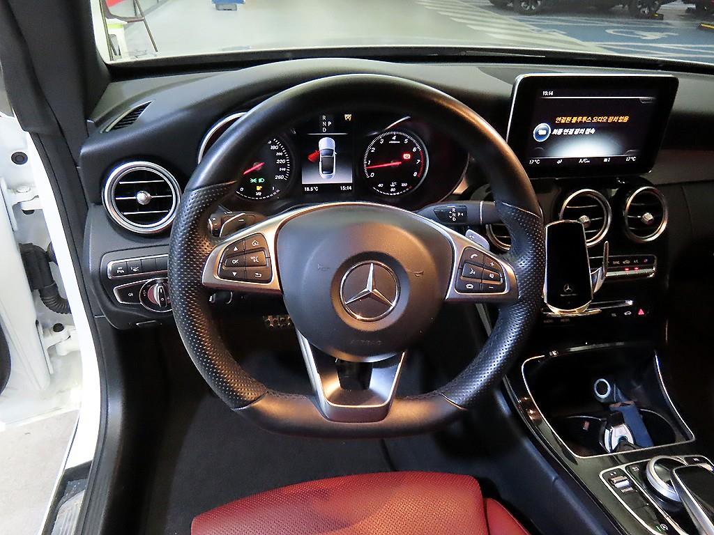 Mercedes Benz C Class - Vista 10