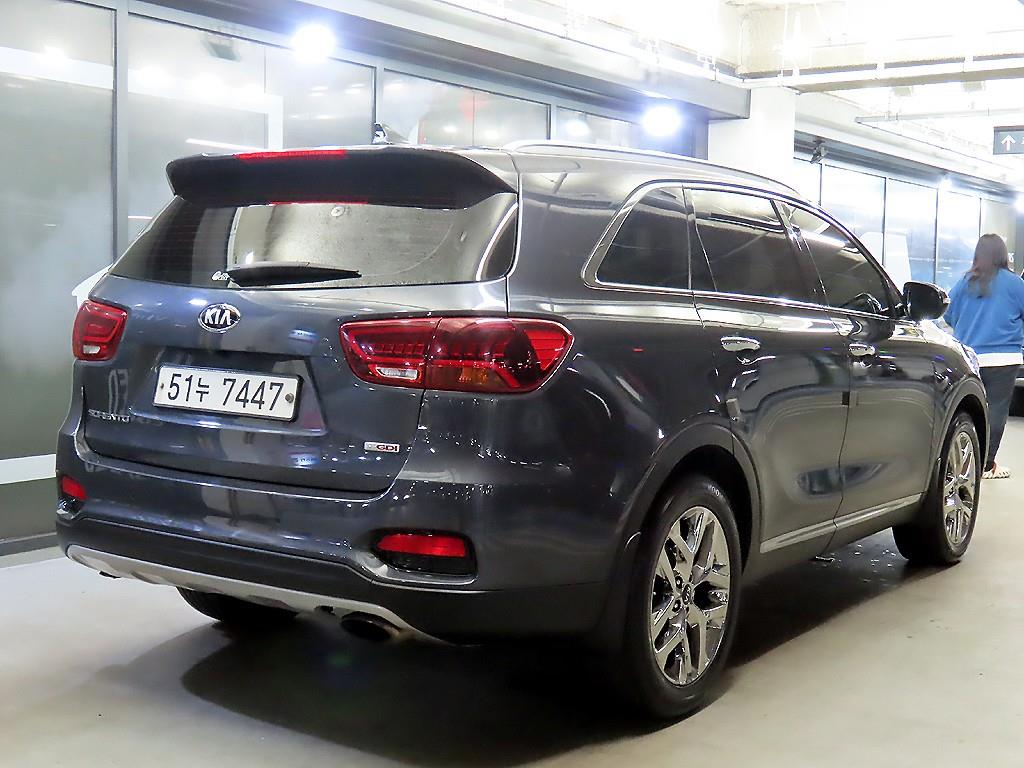 KIA Sorento - Vista 4