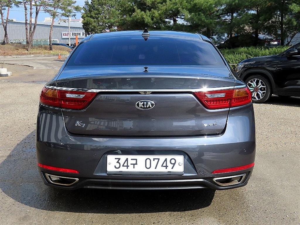 KIA K7 - Vista 4