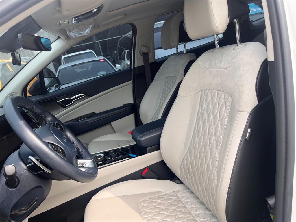 KIA Sportage - Vista 8