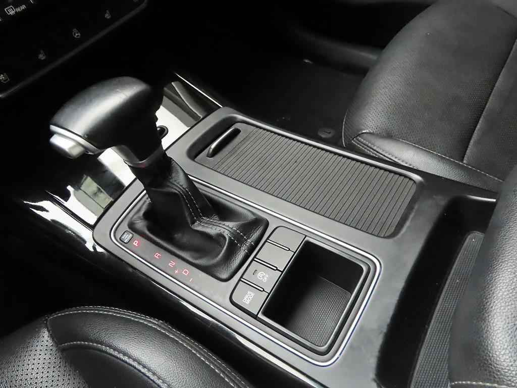 KIA Sorento - Vista 10