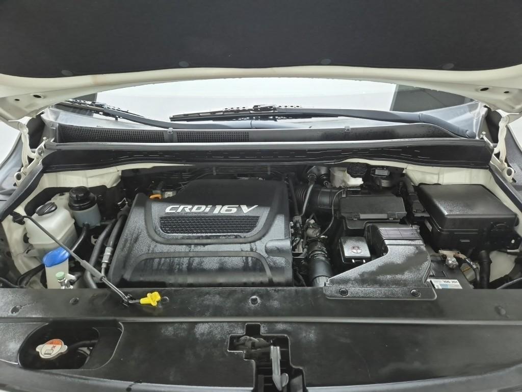 KIA Carnival - Vista 5