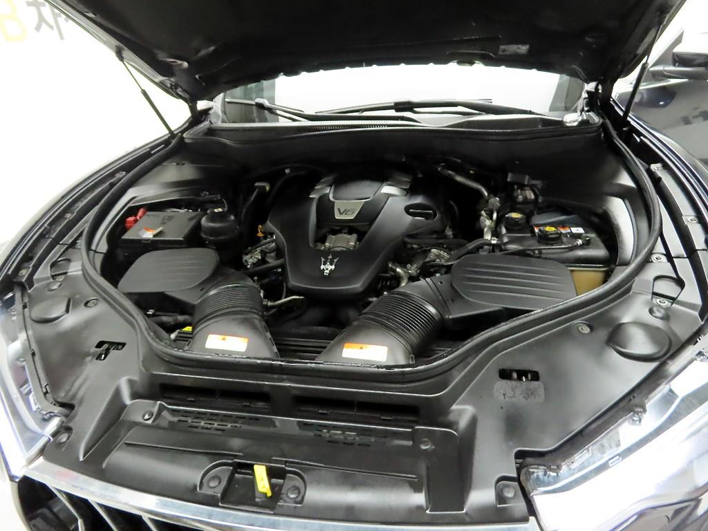 Maserati Levante 2017 - Importación desde Corea - HF Imports Iquique - Foto 20