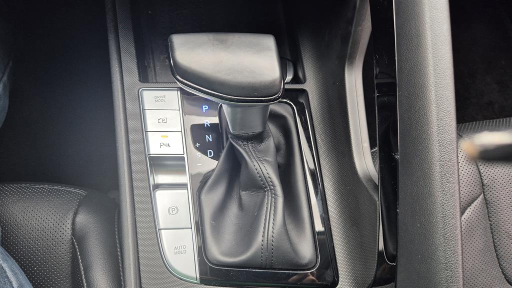 HYUNDAI Avante - Vista 7