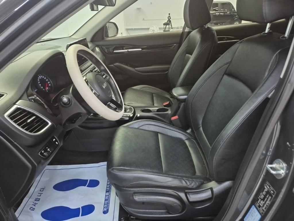 KIA Seltos 2022 Gris - Importación desde Corea - HF Imports Iquique - Foto 13