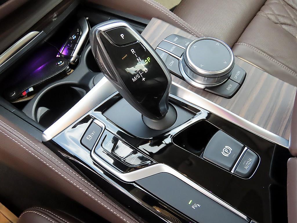 BMW 5 Series - Vista 11