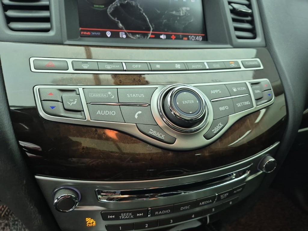 Infiniti QX - Vista 10