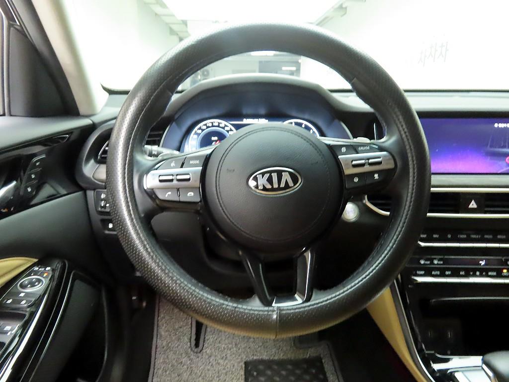 KIA K7 - Vista 7