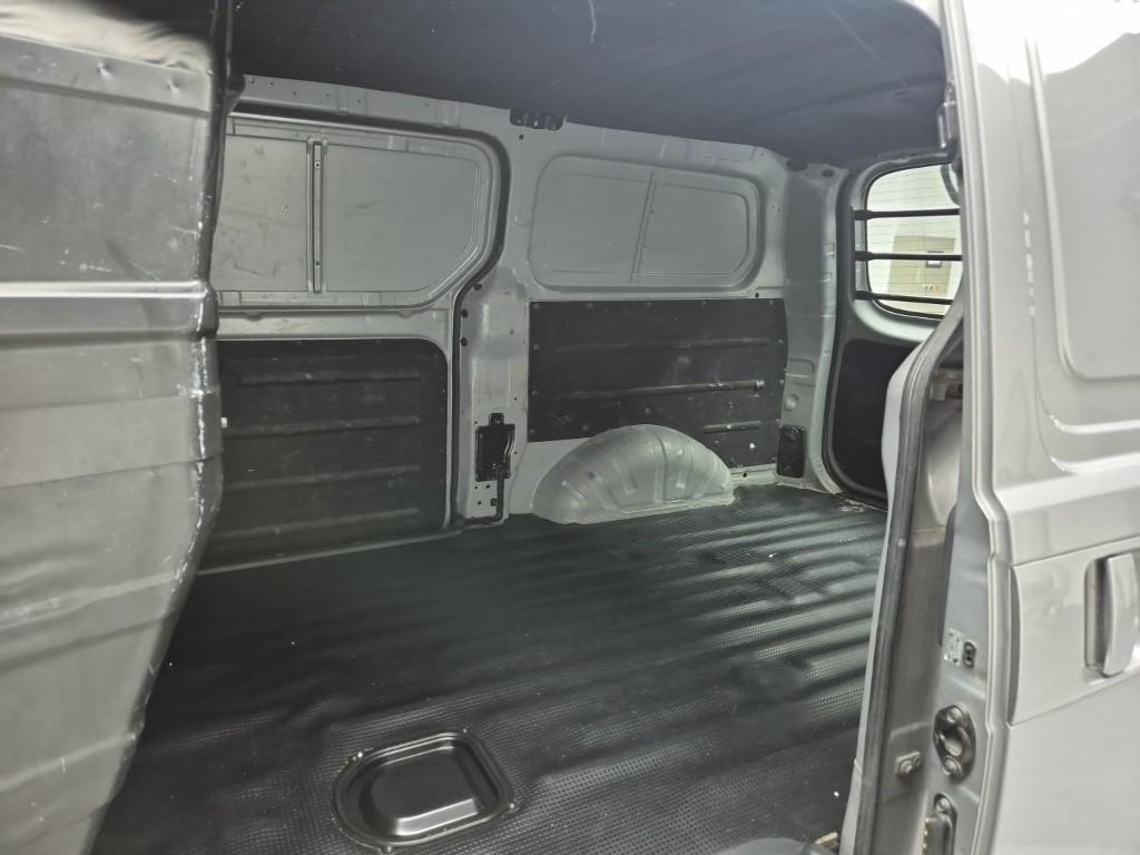 HYUNDAI Starex 2013 Plateado - Importación desde Corea - HF Imports Iquique - Foto 14