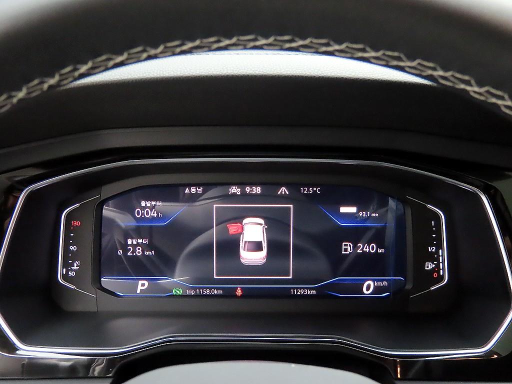 Volkswagen Jetta - Vista 8