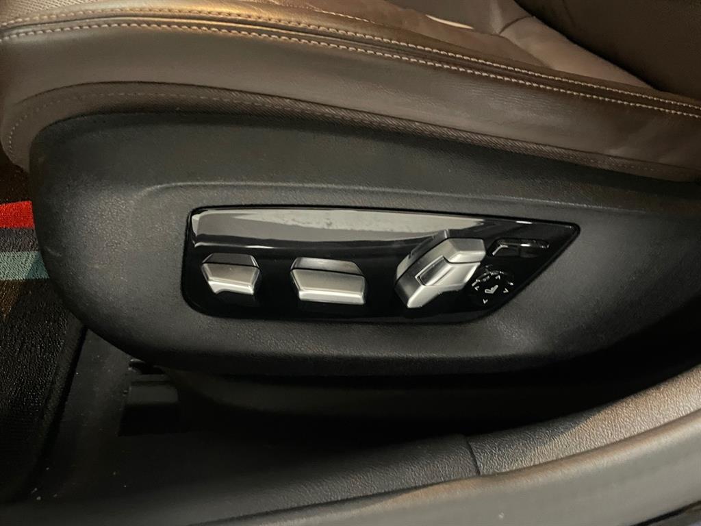 BMW 5 Series 2021 Negro - Importación desde Corea - HF Imports Iquique - Foto 17