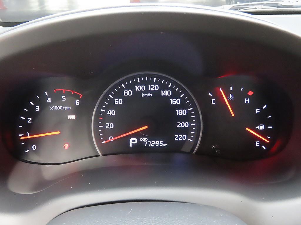 KIA Carnival 2012 Negro - Importación desde Corea - HF Imports Iquique - Foto 7