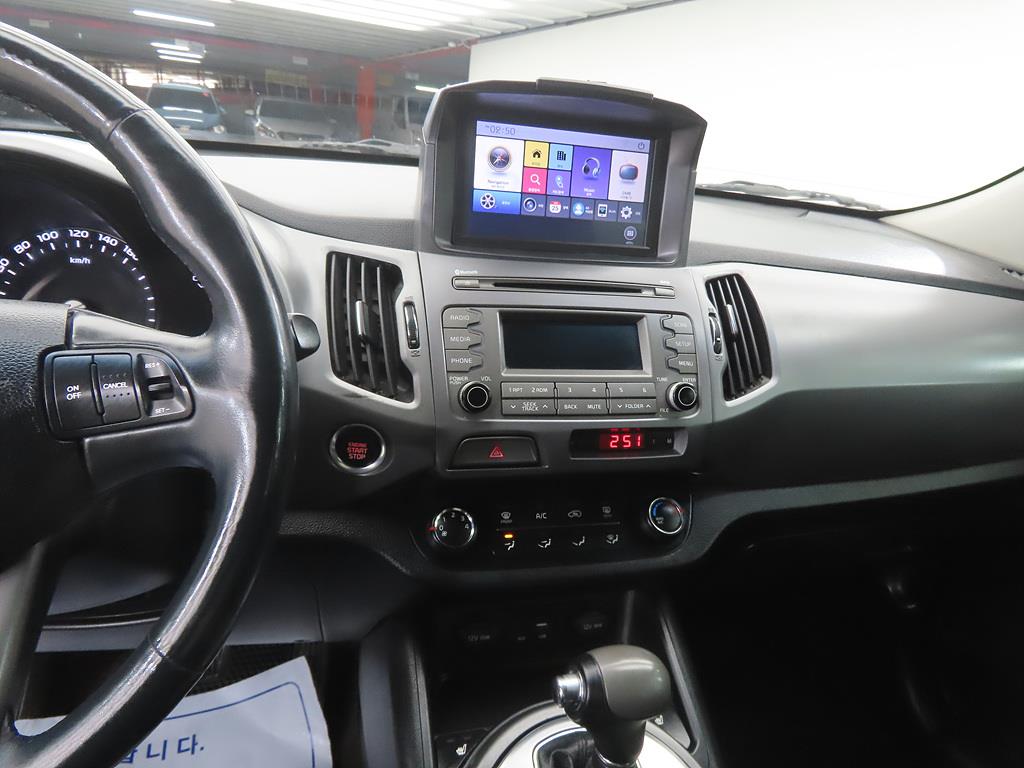 KIA Sportage - Vista 10