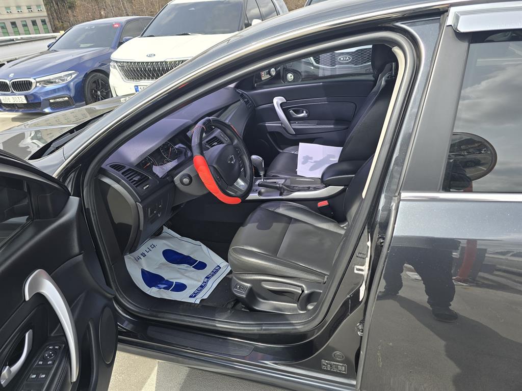 SAMSUNG SM5 - Vista 8