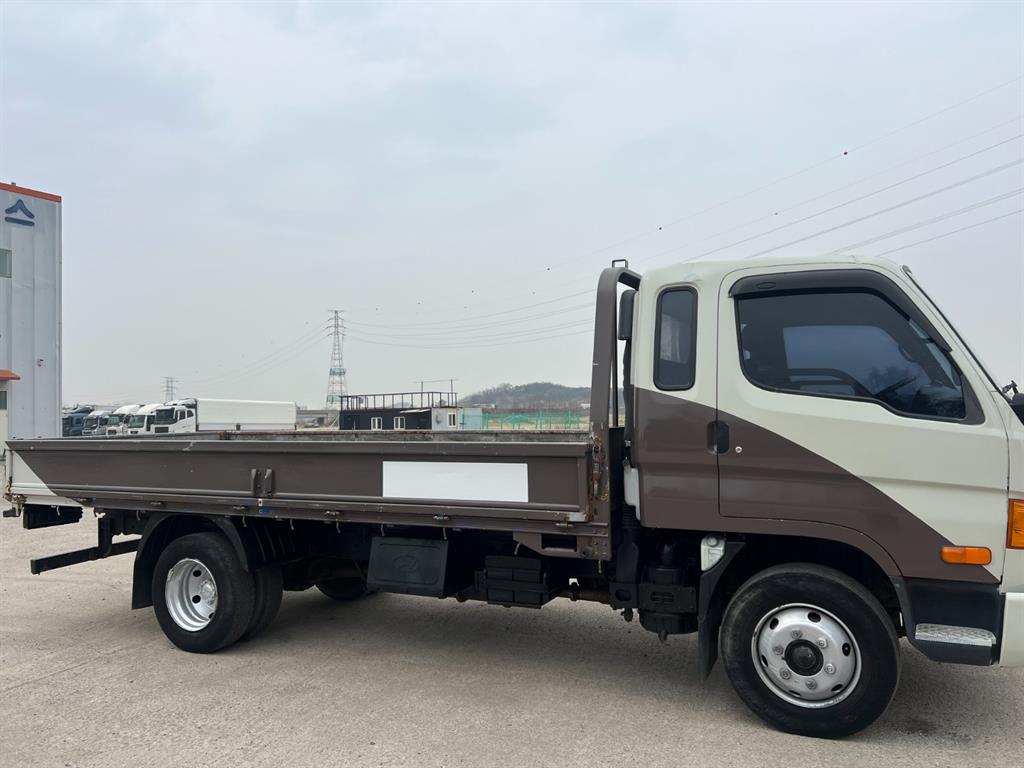 medium and large cargo Cargo - Vista 9