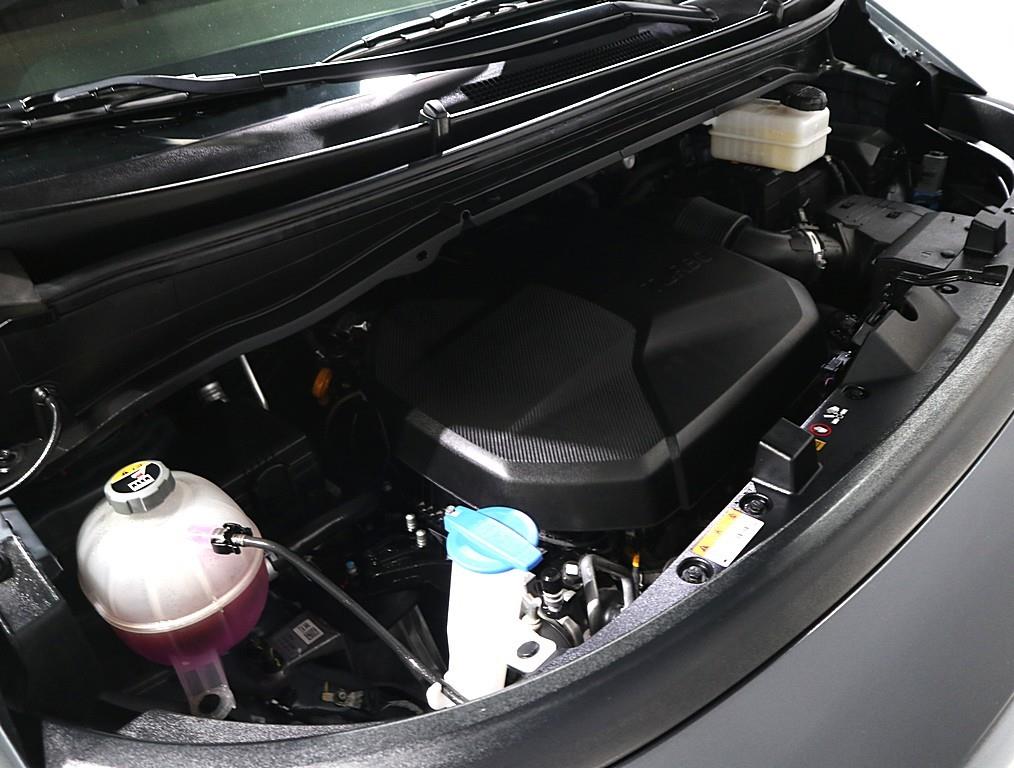 HYUNDAI Staria - Vista 6