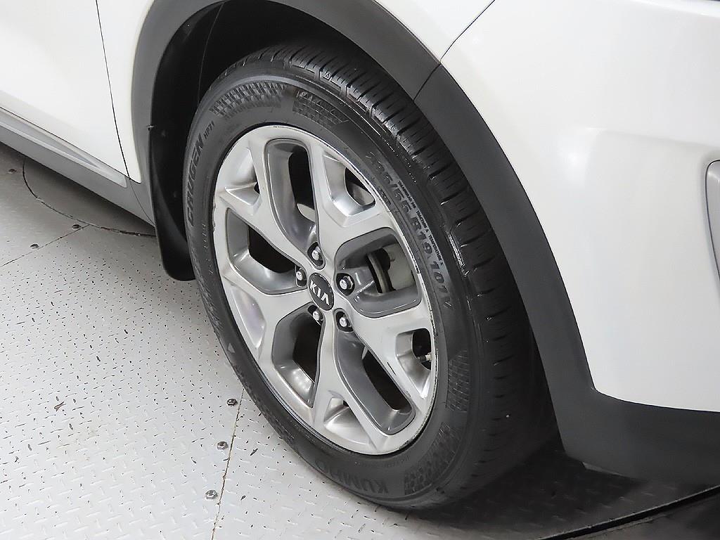 KIA Sorento - Vista 9