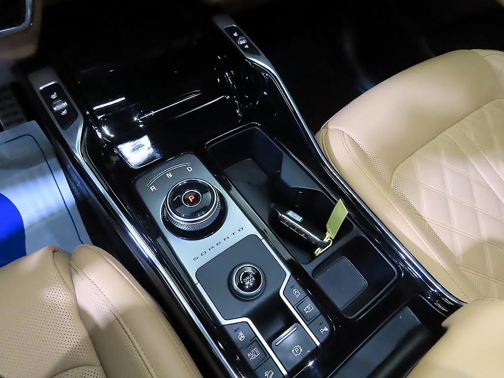 KIA Sorento - Vista 12