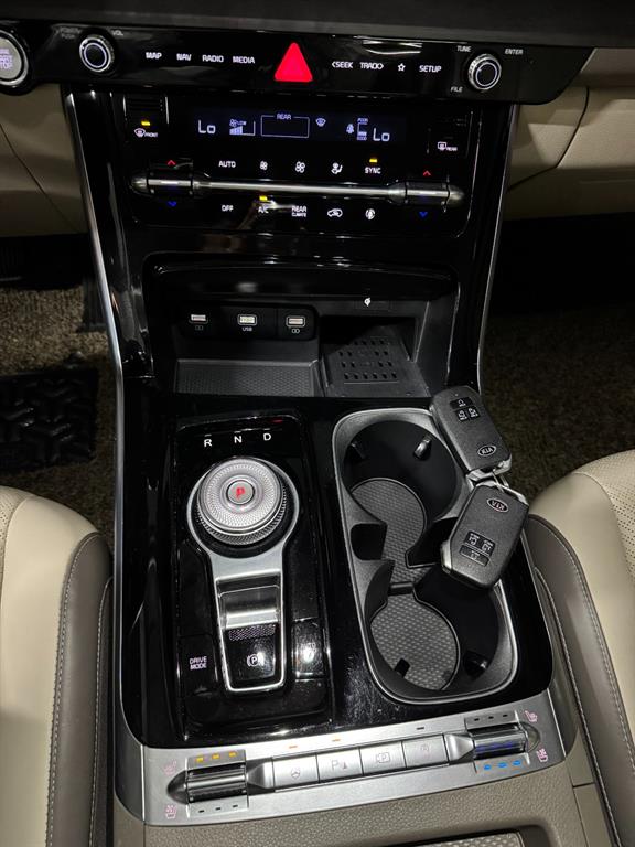 KIA Carnival 2021 skyblue - Importación desde Corea - HF Imports Iquique - Foto 15