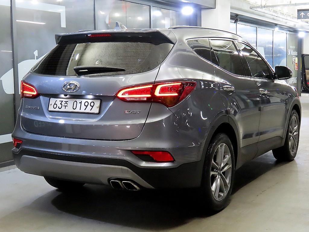 HYUNDAI Santa Fe - Vista 4