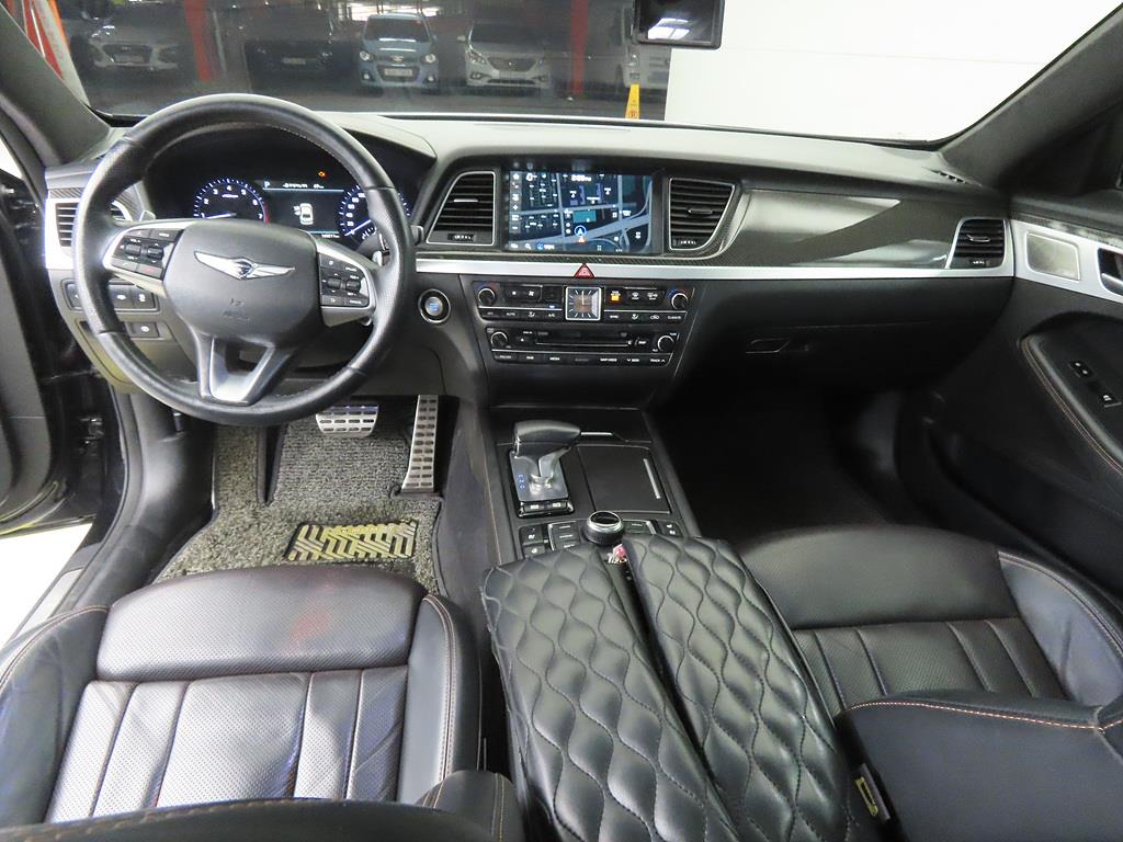 Genesis G80 - Vista 7