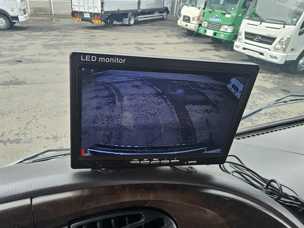 medium and large cargo apChoukJingae - Vista 10