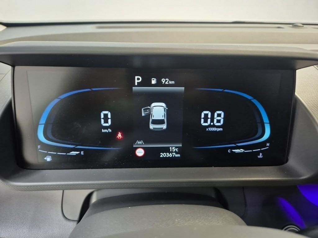 HYUNDAI Casper - Vista 6