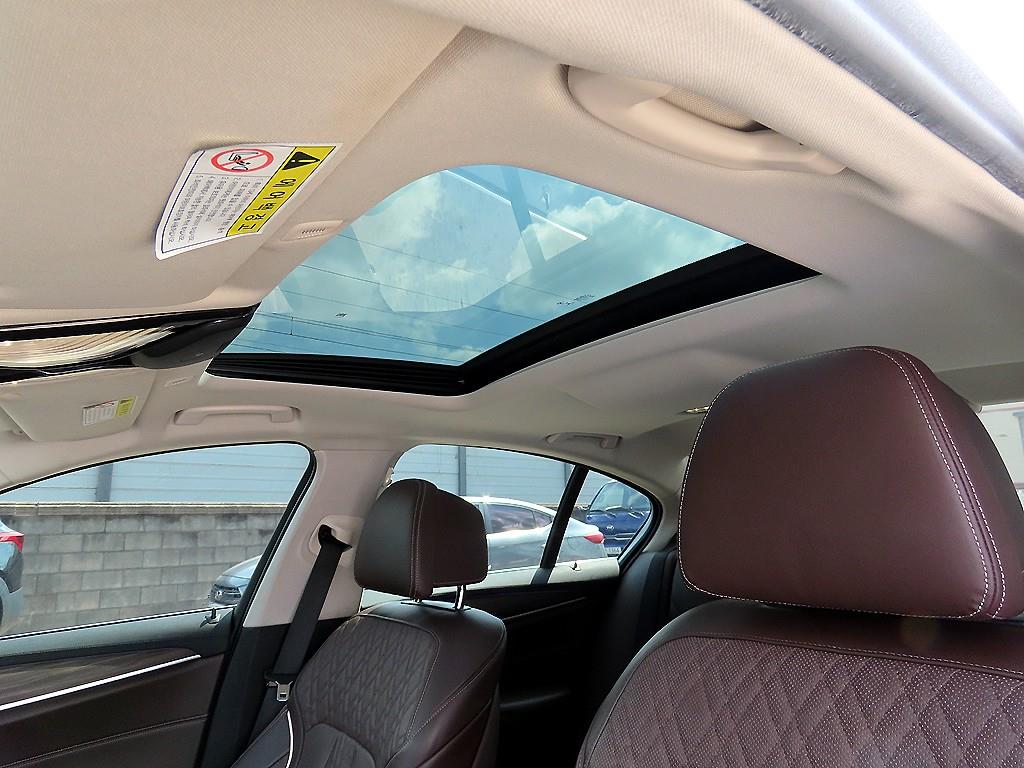 BMW 5 Series 2018 Blanco - Importación desde Corea - HF Imports Iquique - Foto 18