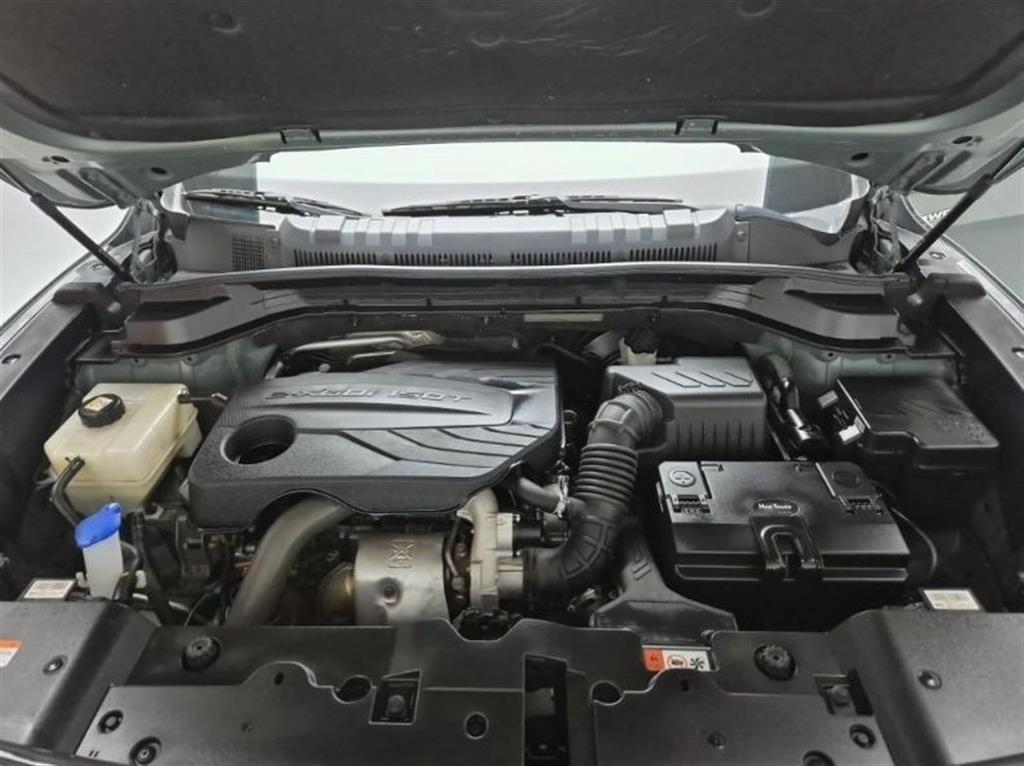 Ssangyong Torres - Vista 5