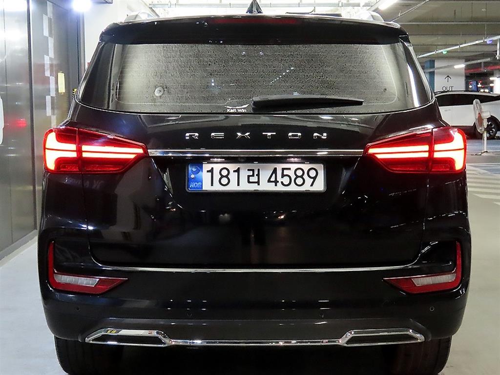 Ssangyong Rexton - Vista 5