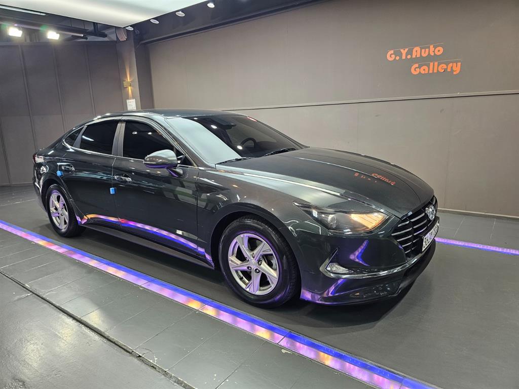 HYUNDAI Sonata - Vista 10