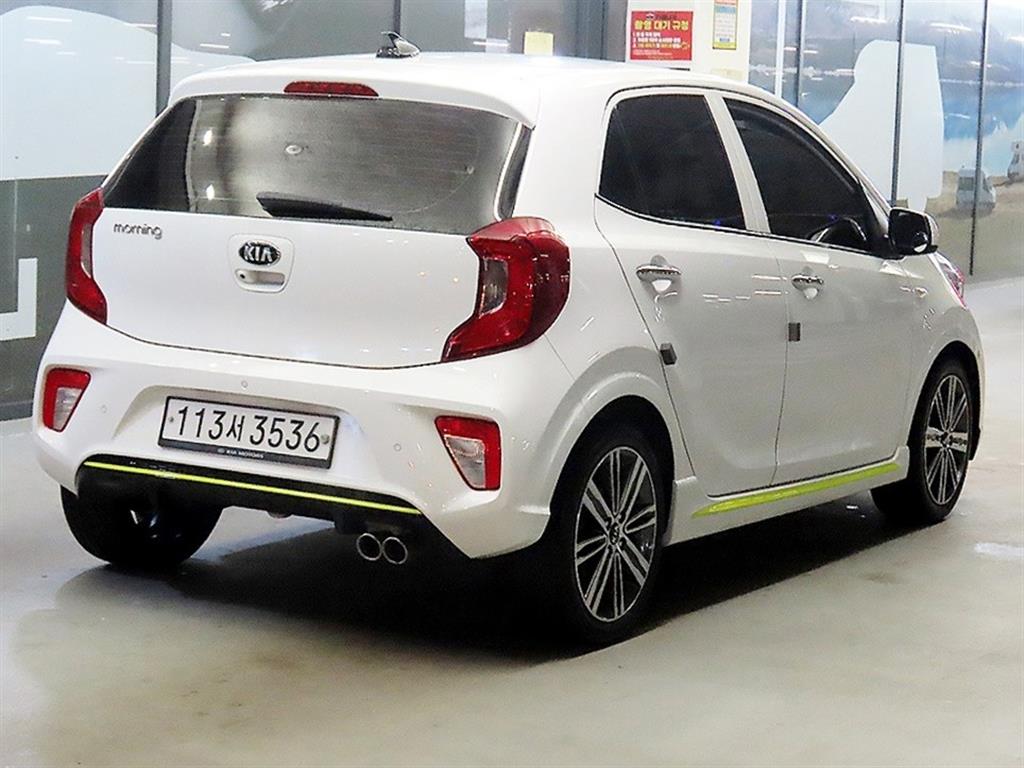 KIA Morning - Vista 4