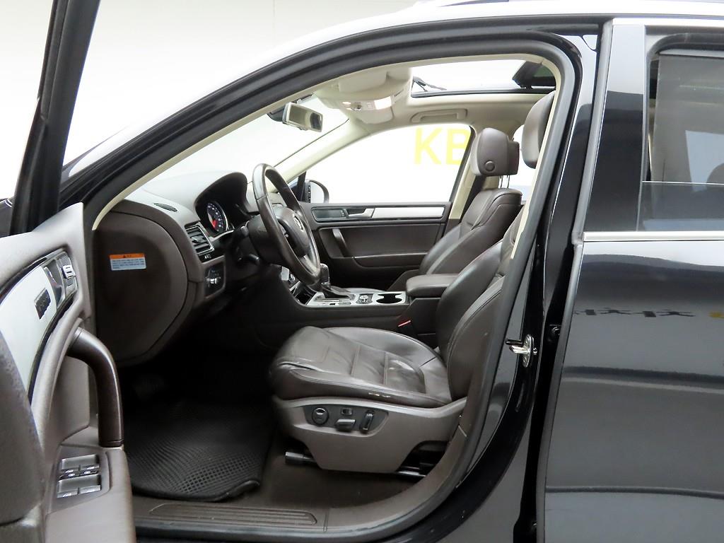 Volkswagen Touareg - Vista 11