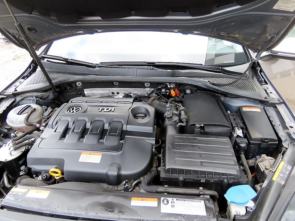 Volkswagen Golf 2014 Gris - Importación desde Corea - HF Imports Iquique - Foto 17